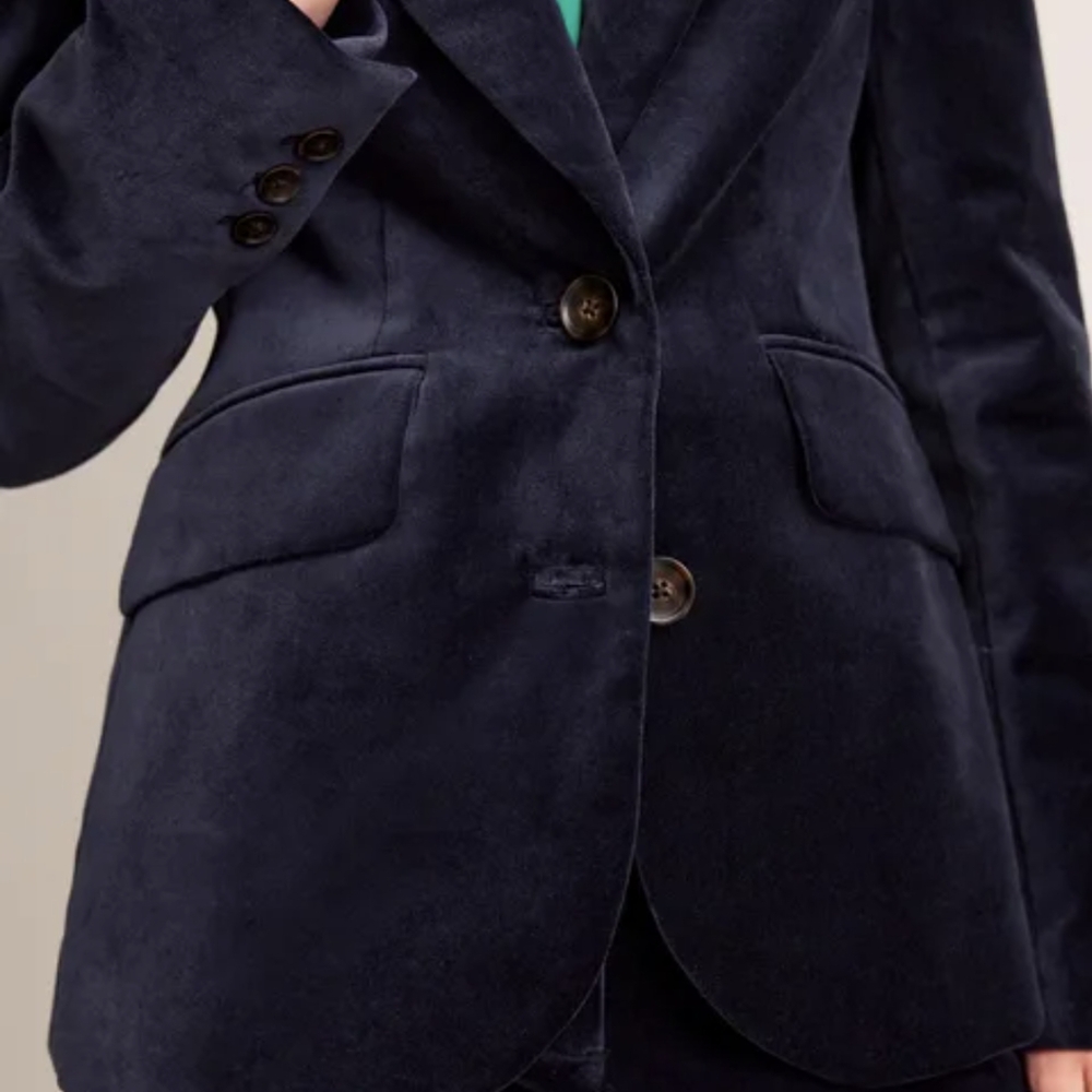 Women's Boden blue velvet blazer